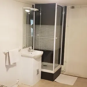 Hotel Le Tram, Fontaine (Rhone-Alps)